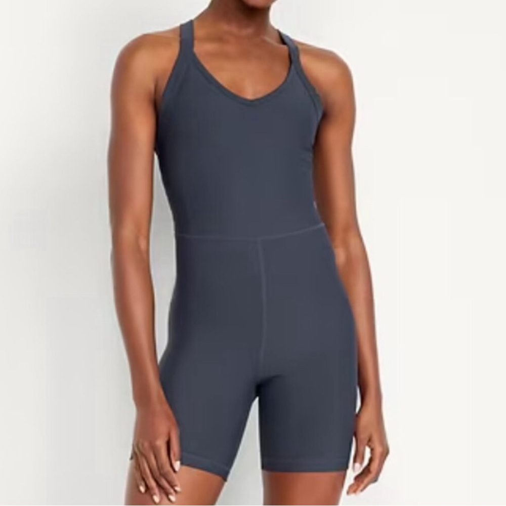 Athleta Gray Sleeveless Bodysuit